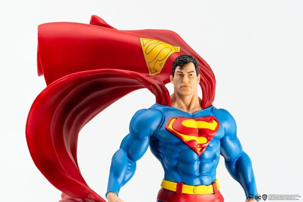 DC Comics Superman (Classic Ver.) 1/8 Scale PX Previews Exclusive Statue Gallery Image 6