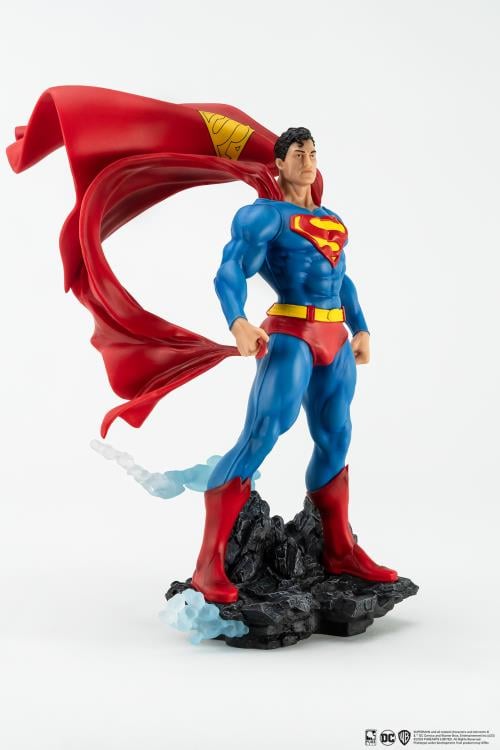 DC Comics Superman (Classic Ver.) 1/8 Scale PX Previews Exclusive Statue Gallery Image 3