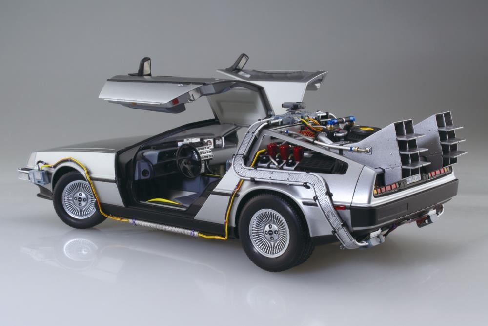 Back to the Future Movie Mecha No.BT-01 Time Machine 1/24 Scale Model Kit Gallery Image 4