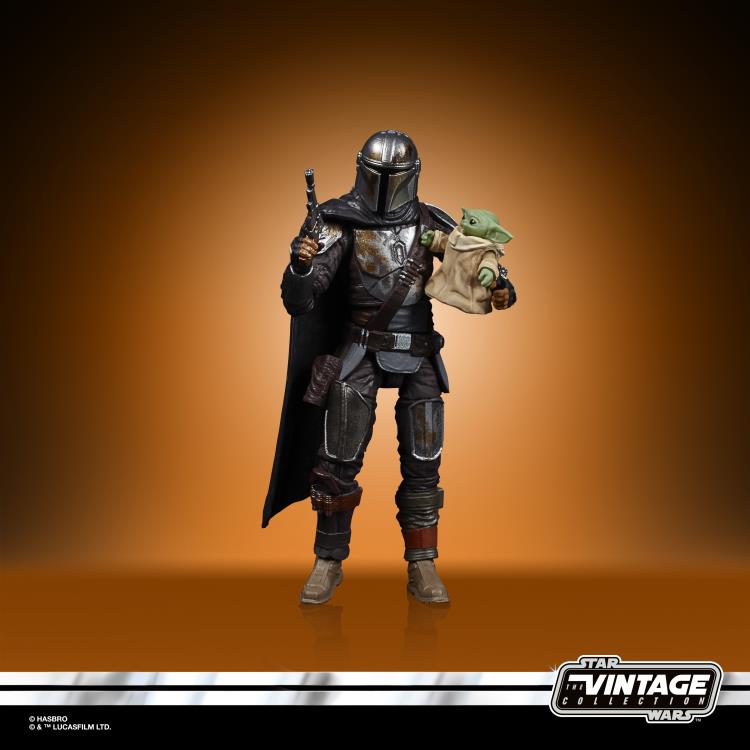 Star Wars: The Vintage Collection Din Djarin with The Child (The Mandalorian) Exclusive Two-Pack Gallery Image 3