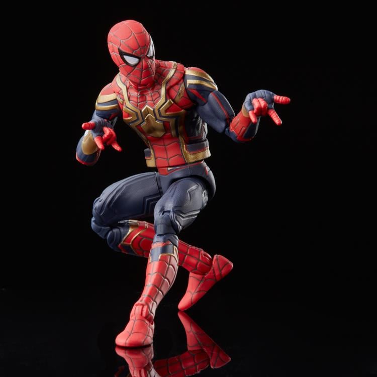 Spider-Man: No Way Home Marvel Legends Spider-Man (Multiverse Edition) Exclusive Action Figure Three-Pack Gallery Image 5