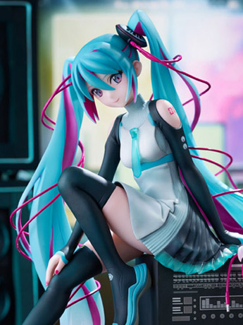 Vocaloid F:Nex Hatsune Miku x MTV 1/7 Scale Figure