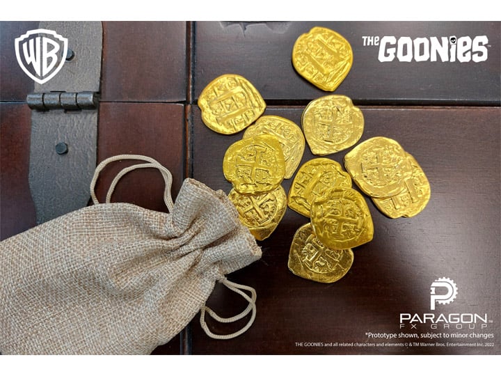The Goonies One-Eyed Willy's Loot Limited Edition Prop Replica Set Gallery Image 1