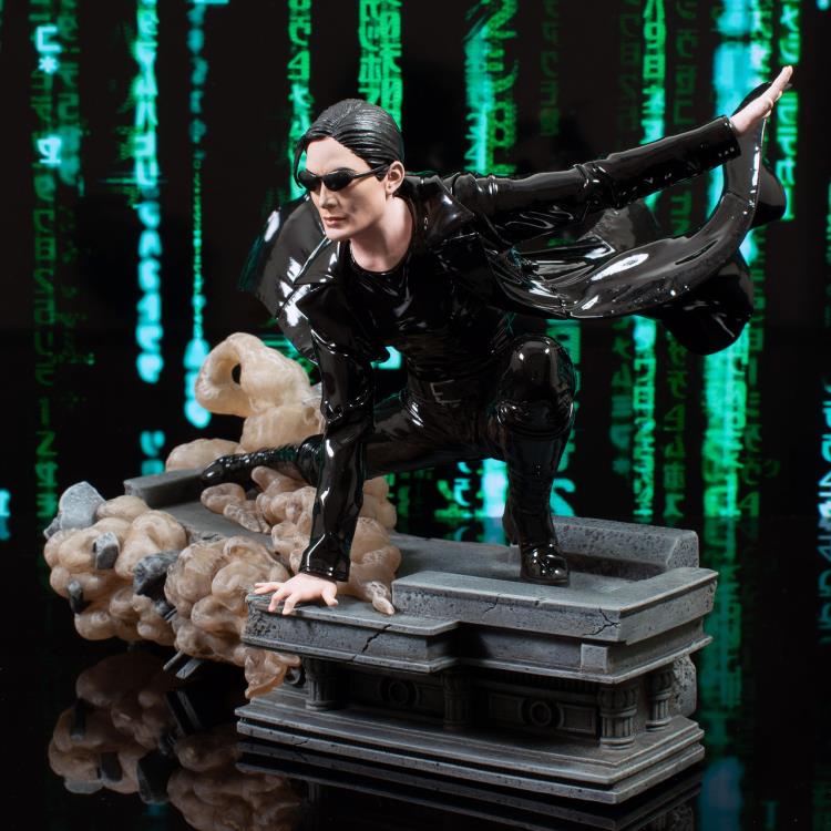 The Matrix Gallery Trinity Figure Diorama Gallery Image 4