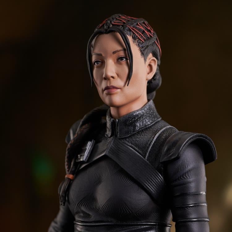 The Mandalorian Premier Collection Fennec Shand 1/7 Scale Limited Edition Statue Gallery Image 8
