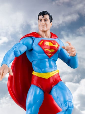 DC Classic DC Multiverse Superman Action Figure Gallery Image 2