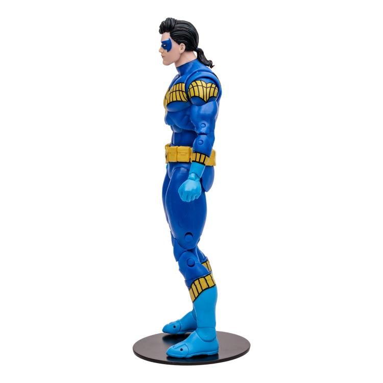 Batman: Knightfall DC Multiverse Nightwing Action Figure Gallery Image 9