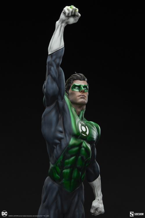DC Comics Premium Format Green Lantern (Hal Jordan) Statue Gallery Image 9