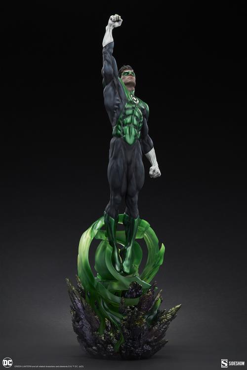 DC Comics Premium Format Green Lantern (Hal Jordan) Statue Gallery Image 3