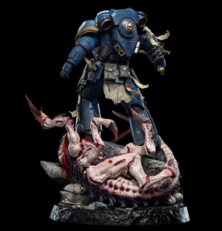 Warhammer 40k Lieutenant Titus (Limited Edition) 1/6 Scale Statue Gallery Image 8