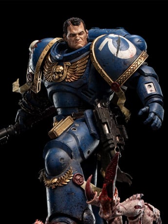 Warhammer 40k Lieutenant Titus (Limited Edition) 1/6 Scale Statue Gallery Image 2