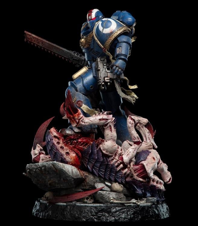 Warhammer 40k Lieutenant Titus (Limited Edition) 1/6 Scale Statue Gallery Image 6