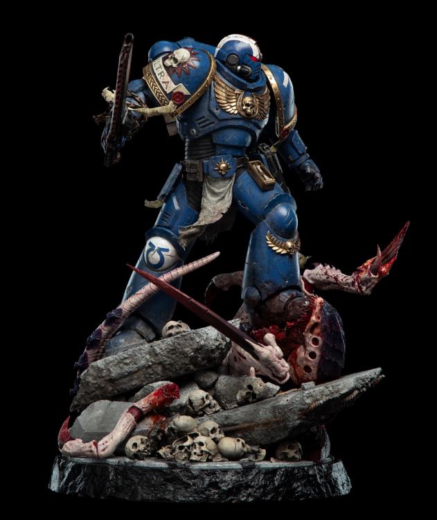 Warhammer 40k Lieutenant Titus (Limited Edition) 1/6 Scale Statue Gallery Image 11