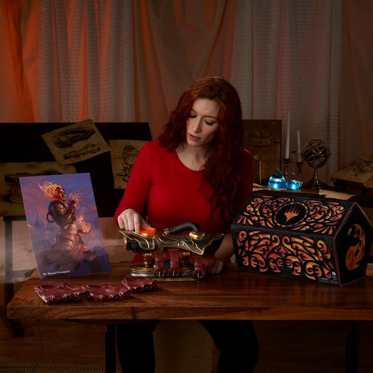 Magic: The Gathering Chandra Pyromancer’s Gauntlet 1:1 Scale Replica Gallery Image 16