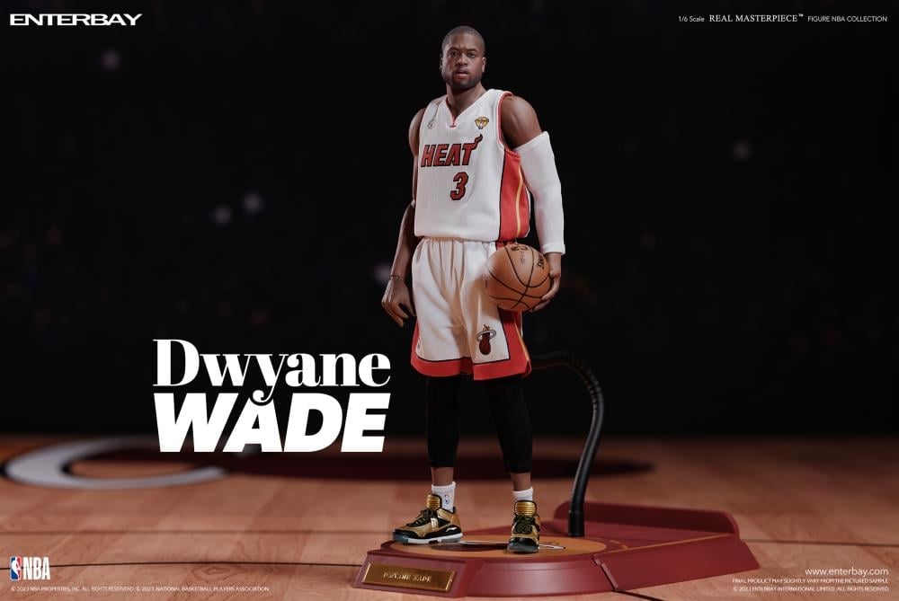 NBA Real Masterpiece Dwyane Wade 1/6 Scale Figure