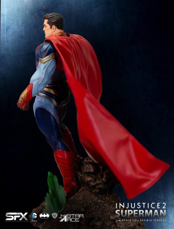 Injustice 2 Superman (Deluxe Ver.) 1/8 Scale Limited Edition Statue Gallery Image 5