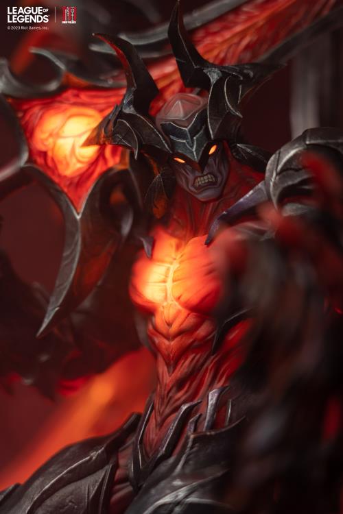 League of Legends Aatrox Statue Gallery Image 10