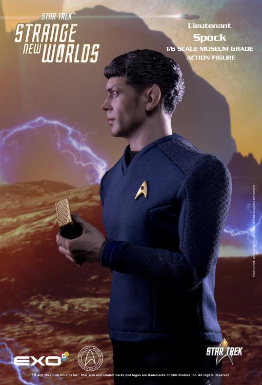 Star Trek: Strange New Worlds Lieutenant Spock 1/6 Scale Figure Gallery Image 7