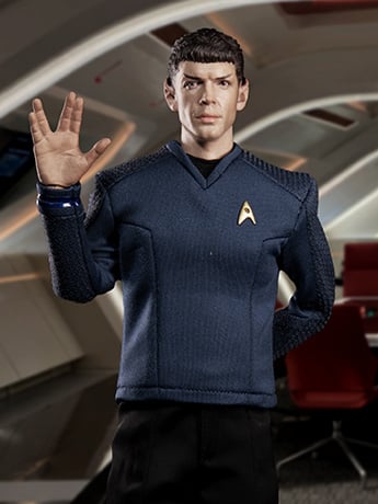 Star Trek: Strange New Worlds Lieutenant Spock 1/6 Scale Figure Gallery Image 2
