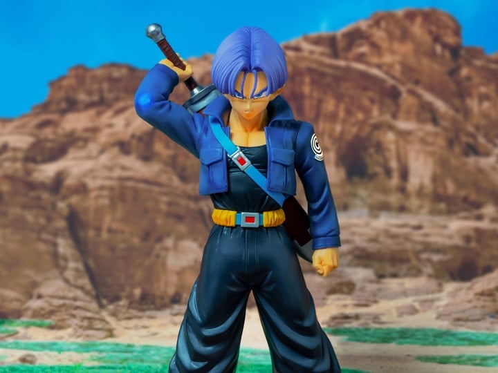 Dragon Ball Z Ichibansho Masterlise Trunks (Dueling to the Future