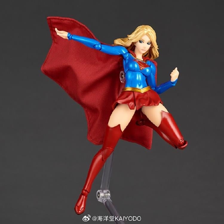 DC Comics Amazing Yamaguchi Revoltech NR032 Supergirl Action Figure Gallery Image 5