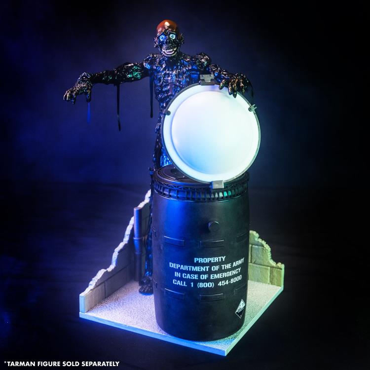 Return of the Living Dead 245 Trioxin Barrel Accessory Set Gallery Image 12