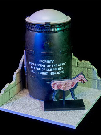 Return of the Living Dead 245 Trioxin Barrel Accessory Set Gallery Image 2