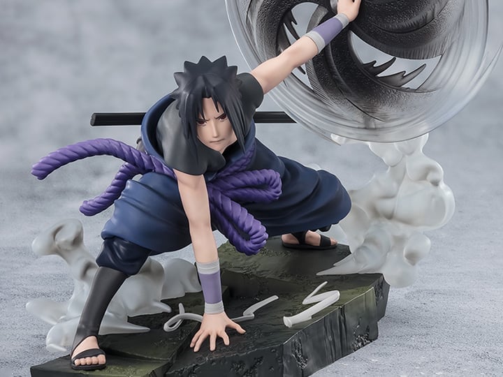 Naruto: Shippuden FiguartsZERO Extra Battle Sasuke Uchiha (The Light & Dark of the Mangekyo Sharingan) Gallery Image 1