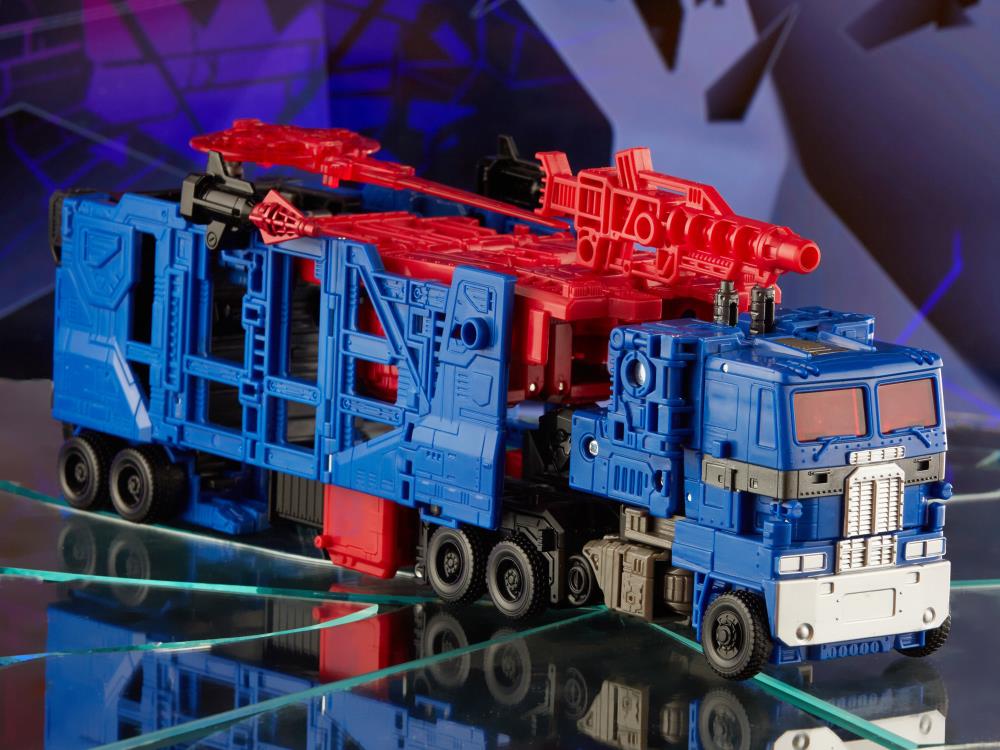 Transformers Shattered Glass Leader Ultra Magnus Exclusive Gallery Image 12