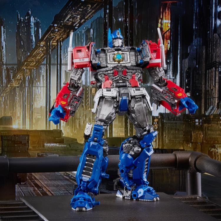 Transformers Masterpiece Movie Series MPM-12 Optimus Prime Exclusive Gallery Image 6
