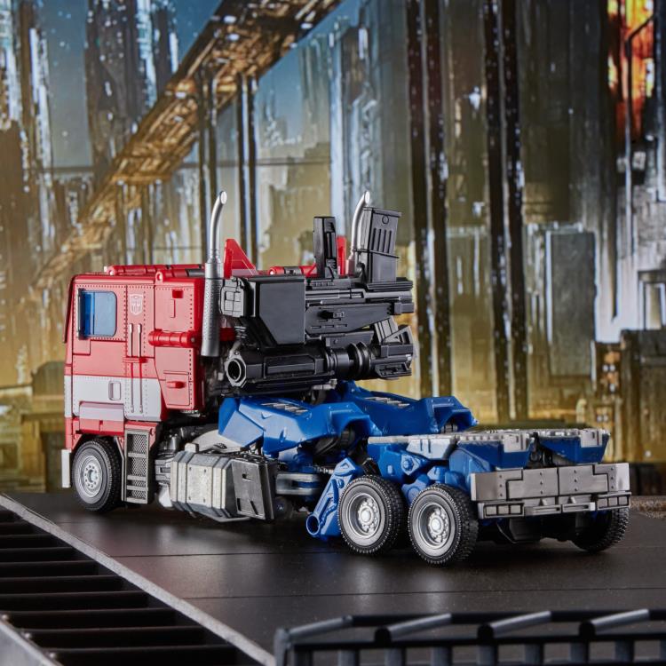 Transformers Masterpiece Movie Series MPM-12 Optimus Prime Exclusive Gallery Image 11