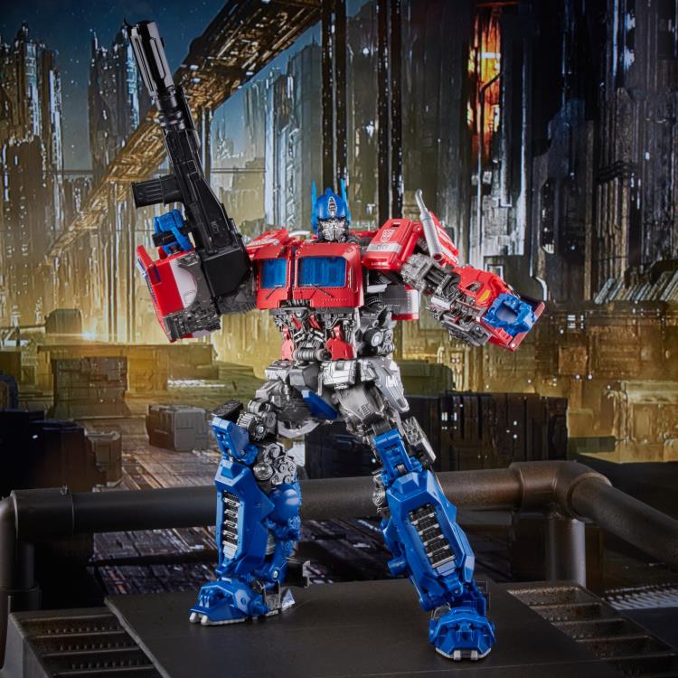 Transformers Masterpiece Movie Series MPM-12 Optimus Prime Exclusive Gallery Image 4