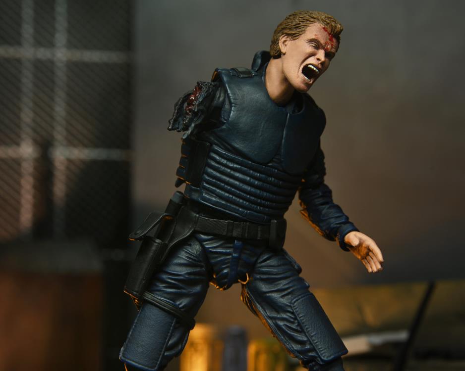 RoboCop Ultimate Alex Murphy (OCP Uniform Ver.) Action Figure Gallery Image 14