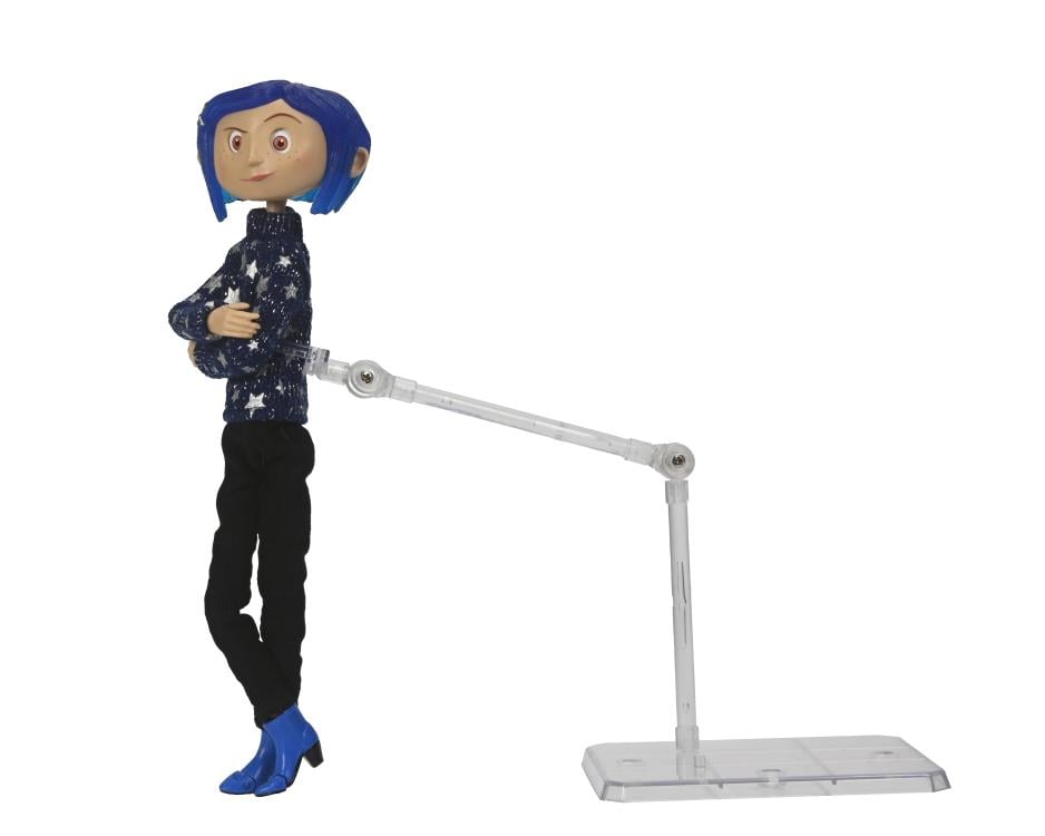 Coraline in Star Sweater Articulated Figure Gallery Image 5