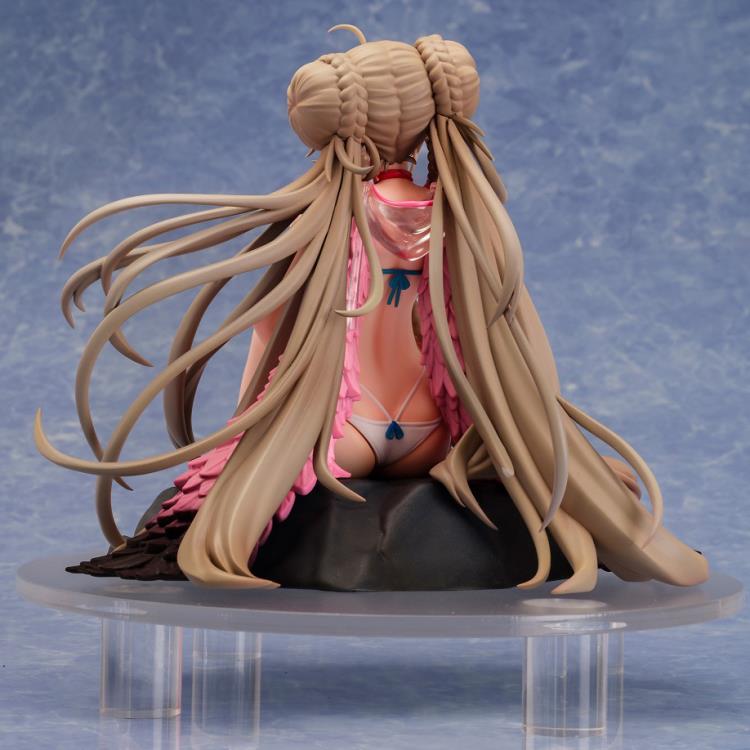 Azur Lane Formidable (The Lady of the Beach Ver.) 1/7 Scale Figure Gallery Image 6