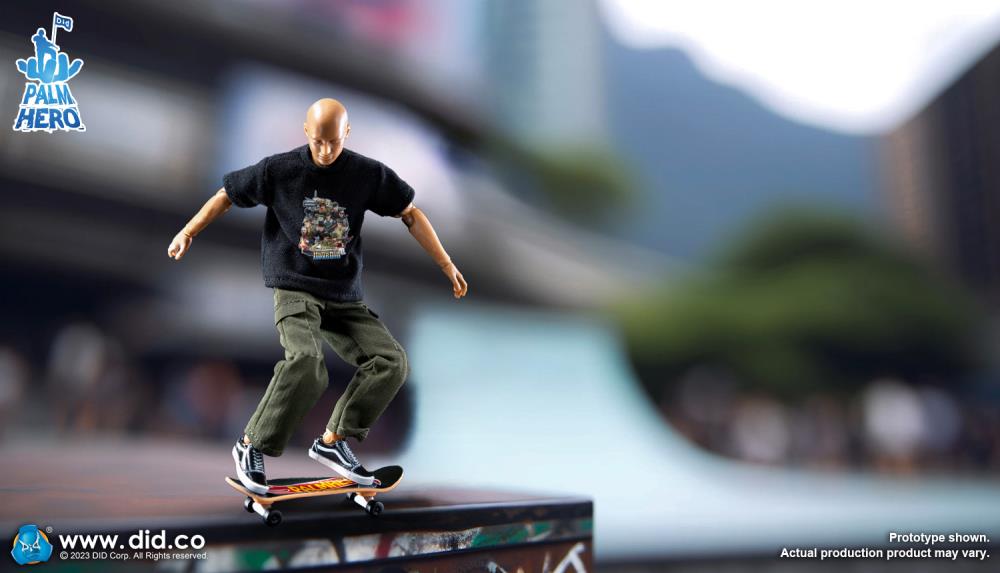 Palm Hero Simply Fun Series The Skateboarder 1/12 Scale Action Figure