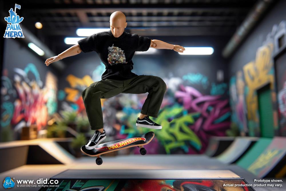 Palm Hero Simply Fun Series The Skateboarder 1/12 Scale Action Figure Gallery Image 3