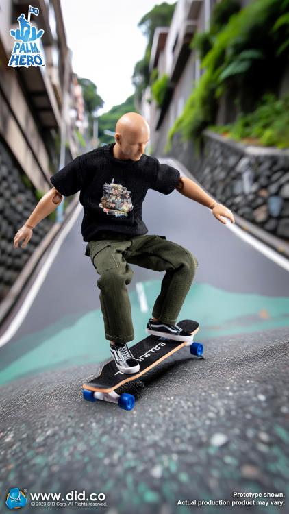 Palm Hero Simply Fun Series The Skateboarder 1/12 Scale Action Figure Gallery Image 8