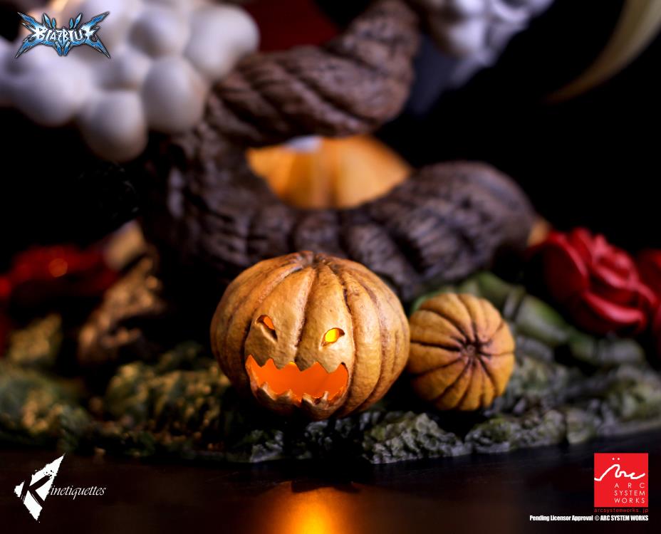 BlazBlue Rachel Alucard (Vampiric Heiress Ver.) 1/7 Scale Statue Gallery Image 14