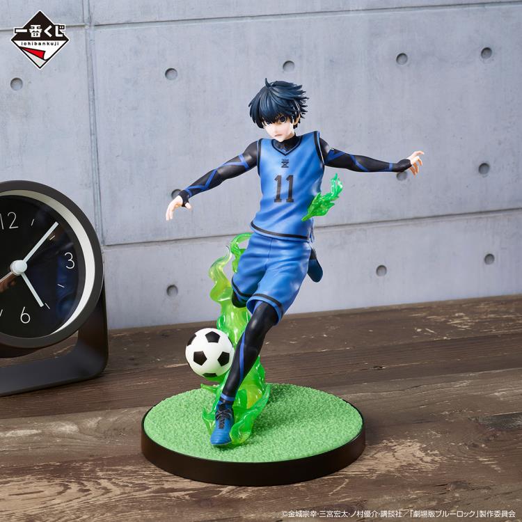 Blue Lock Ichibansho Yoichi Isagi (Take Up Arms Strikers) Figure Gallery Image 3