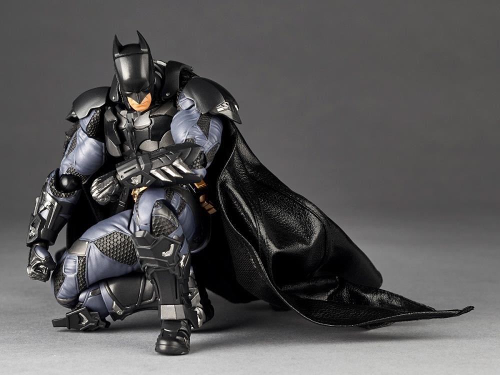 Batman: Arkham Knight Amazing Yamaguchi Revoltech Action Figure