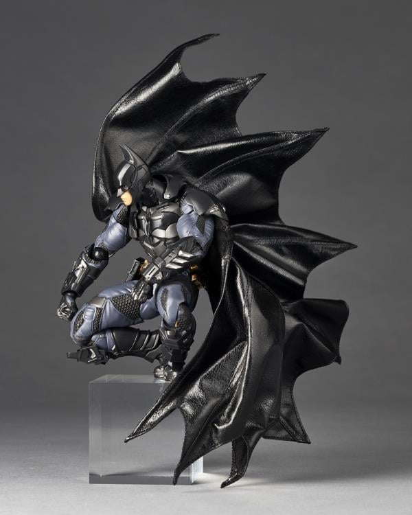 Batman: Arkham Knight Amazing Yamaguchi Revoltech NR038 Batman Action Figure Gallery Image 10