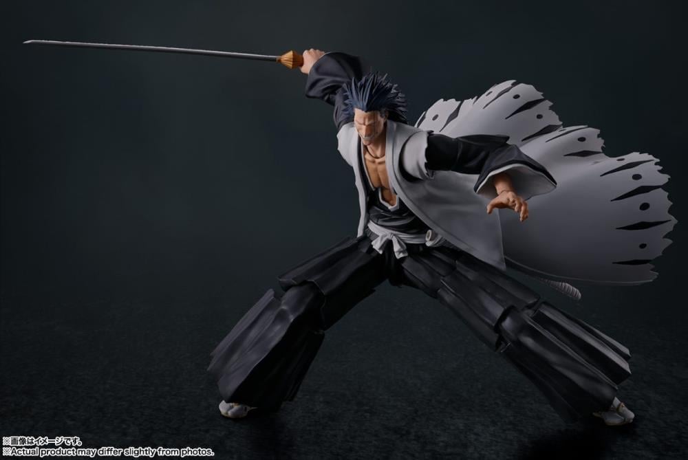 Bleach: Thousand-Year Blood War S.H.Figuarts Kenpachi Zaraki Action Figure Gallery Image 5