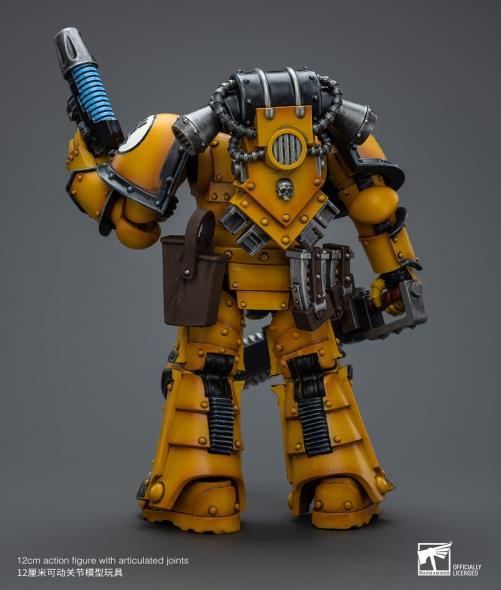 Warhammer: The Horus Heresy Imperial Fists Legion MkIII Despoiler Squad Sergeant with Plasma Pistol 1/18 Scale Action Figure Gallery Image 10