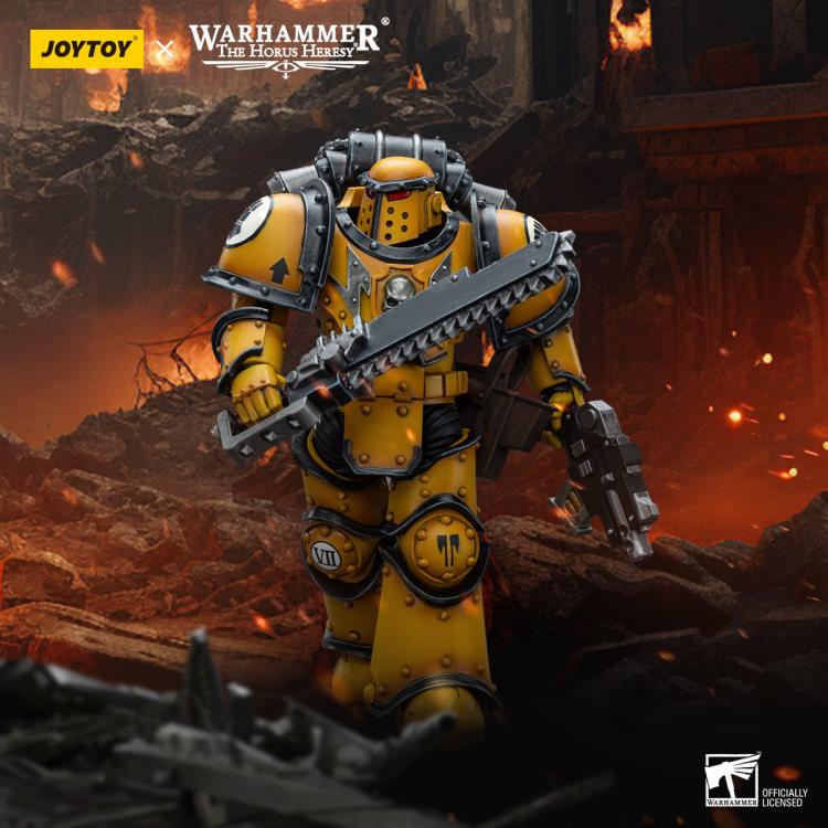 Warhammer 40k Imperial Fists Legion MkIII Despoiler Squad Legion Despoiler with Chainsword 1/18 Scale Action Figure Gallery Image 3