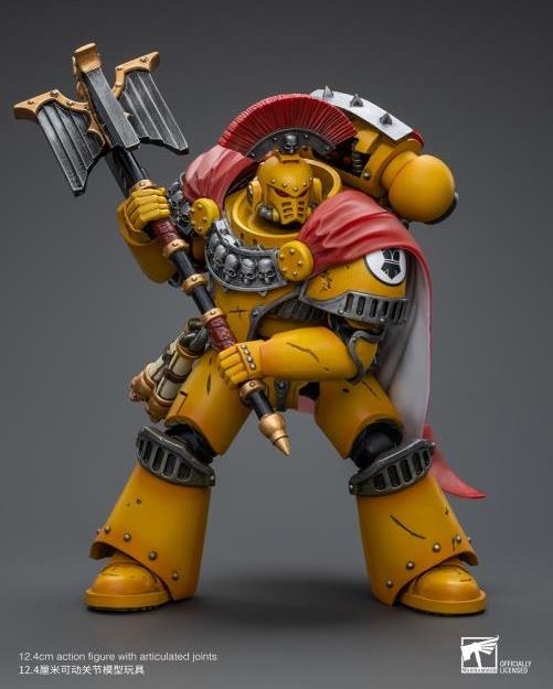 Warhammer: The Horus Heresy Imperial Fists Legion Chaplain Consul 1/18 Scale Action Figure Gallery Image 9