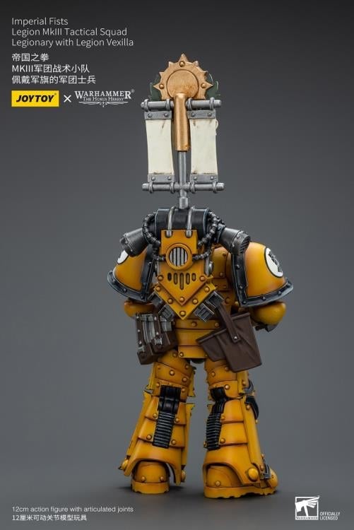 Warhammer: The Horus Heresy Imperial Fists Legion MkIII Tactical Squad Legionary with Legion Vexilla 1/18 Scale Action Figure Gallery Image 10