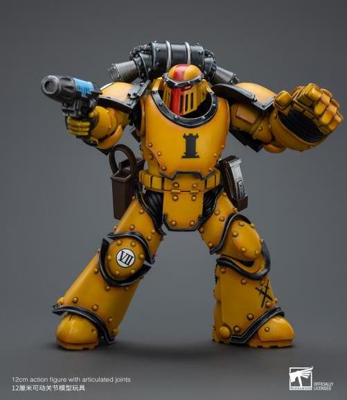 Warhammer: The Horus Heresy Imperial Fists Legion MkIII Tactical Squad Sergeant with Power Fist 1/18 Scale Action Figure Gallery Image 7