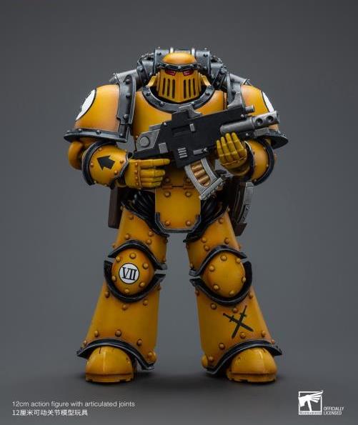 Warhammer: The Horus Heresy Imperial Fists Legion MkIII Tactical Squad Legionary with Bolter 1/18 Scale Action Figure Gallery Image 9