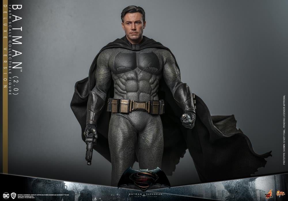 Batman v Superman: Dawn of Justice MMS732 Batman (Ver.2) Deluxe 1/6th Scale Collectible Figure Gallery Image 14